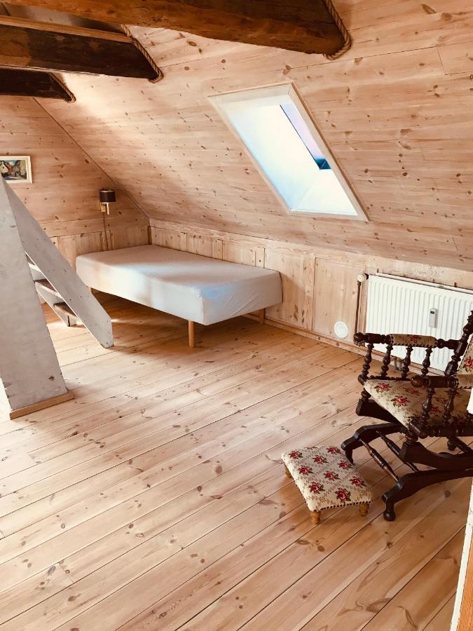 Toldboden Anno 1684 Apartment Ronne Bagian luar foto