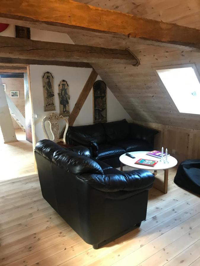 Toldboden Anno 1684 Apartment Ronne Bagian luar foto